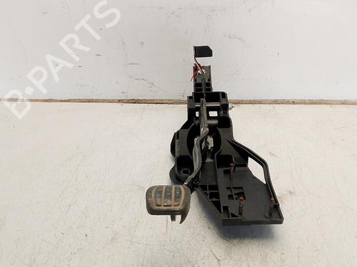 Used Break pedal Break pedal 36996768 36996768