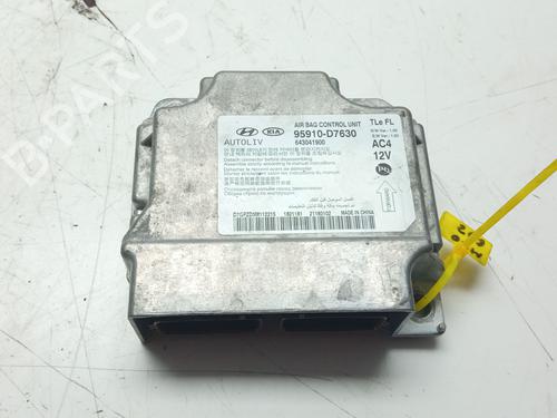 Centralita airbag HYUNDAI TUCSON (JM) [2004-2019]  31157991