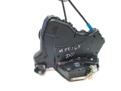 front-right-lock-toyota-auris-_e15_-16-zre151_-zre151r-6903002220-2006-2007-2008-2009-2010-2011-2012-16172237 main image