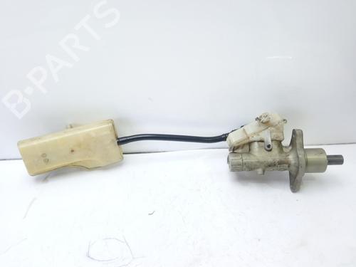 Used Brake master cylinder FORD FOCUS C-MAX (DM2) [2003-2007]  13897109