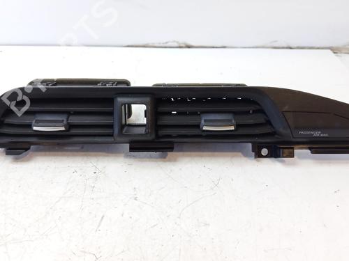 Used Air vent NISSAN MICRA V (K14) 1.0 IG-T 100 (101 hp) 30874515