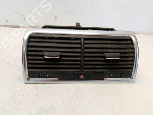 Used Air vent Air vent 37758711 37758711