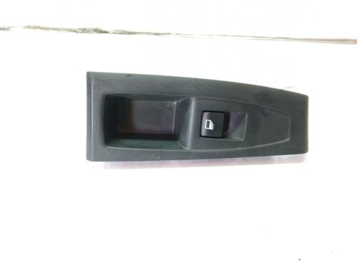 Used Right rear window switch Right rear window switch 24315566 24315566