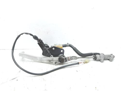 Used Brake master cylinder SUZUKI MOTORCYCLES V-STROM V-Strom 650 XT (71 hp) 24702936