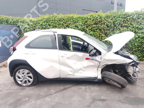 Left front seat TOYOTA AYGO (_B4_) | BP22603842C15 - Image 3