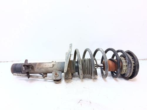 Used Left front shock absorber Left front shock absorber 33795980 33795980