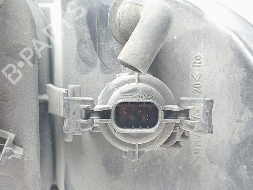 Right headlight BMW 5 (E39) 520 i | BP16682340C29 