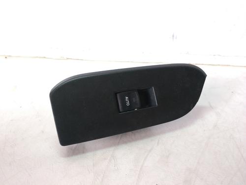 Used Right rear window switch Right rear window switch TOYOTA LAND CRUISER PRADO (_J15_) [2009-2026] 10076156 10076156