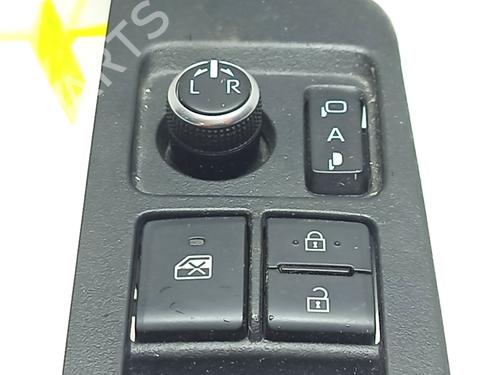 Left front window switch TOYOTA COROLLA Estate (_E21_) 2.0 Hybrid (MZEH12) | BP31161290I27 - Image 2