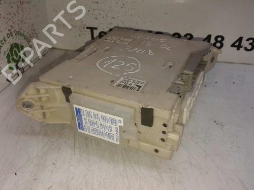 Used Fuse box Fuse box 10275347 10275347