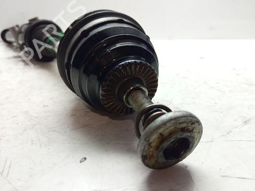 Right front driveshaft BMW 2 Gran Tourer (F46) 218 d | BP30645234M39