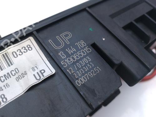 Fuse box OPEL VECTRA C (Z02)  | BP16863527E1 