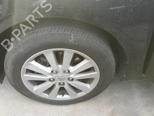 Venstre bremsekaliber foran Venstre bremsekaliber foran TOYOTA COROLLA Saloon (_E15_) 1.3 (NRE150) (101 hp) 39814943 39814943