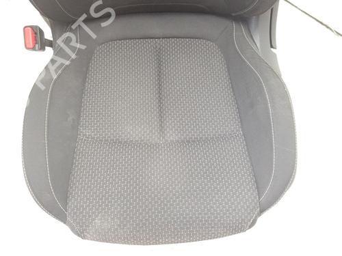 Left front seat RENAULT KADJAR (HA_, HL_) 1.6 TCe 165 (HLMH) | BP29735160C15 