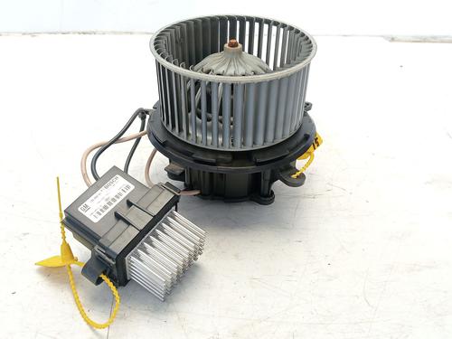 Used Heater blower motor OPEL ASTRA J GTC [2011-2018]  31211334