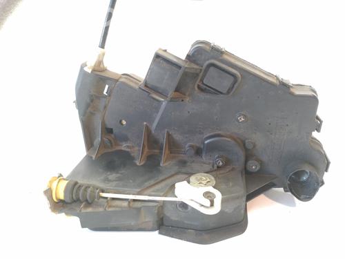 front-right-lock-bmw-3-e46-320-d-51217011244-1997-1998-1999-2000-2001-2002-2003-2004-2005-10499209 main image
