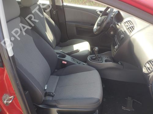 Steering wheel SEAT LEON (1P1) 1.6 TDI | BP37695155C49 - Image 7