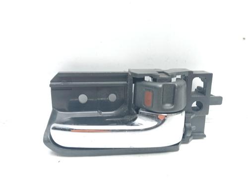 Used Rear left interior door handle Rear left interior door handle 15991854 15991854