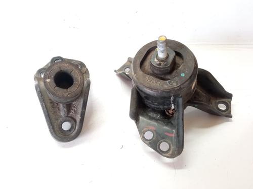 Used Engine mount Engine mount HYUNDAI ix35 (LM, EL, ELH) 1.6 (135 hp) 10731465 10731465