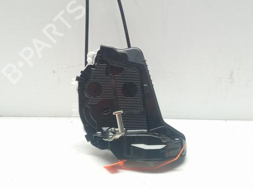 Venstre bagtil lås TOYOTA YARIS (_P13_) [2010-2020]  33130574