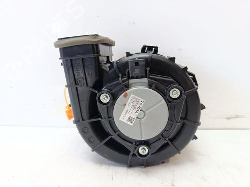 Used Heater blower motor Heater blower motor TOYOTA YARIS (_P13_) [2010-2020] 33403851 33403851