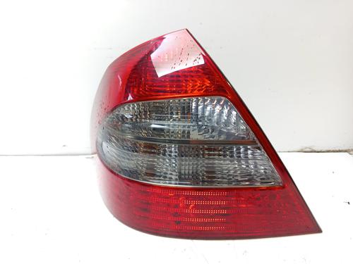 Used Left taillight Left taillight MERCEDES-BENZ E-CLASS (W211) E 220 CDI (211.008) (170 hp) 33432181 33432181