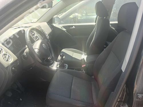 Used Middle console Middle console 38013560 38013560