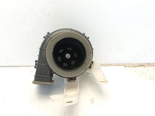 Used Heater blower motor TOYOTA YARIS (_P13_) [2010-2020]  24973509