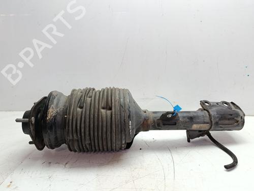 Used Right front shock absorber Right front shock absorber LEXUS RX (_L1_) 450h AWD (GYL15, GYL15_, GYL15R) (299 hp) 34189858 34189858