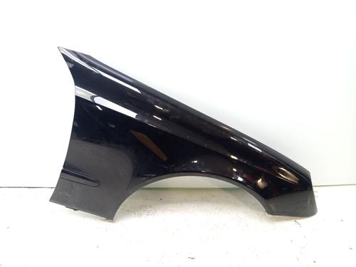 Used Right front fenders Right front fenders MERCEDES-BENZ E-CLASS (W211) E 220 CDI (211.008) (170 hp) 32772202 32772202