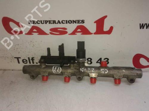 Used Injection rail Injection rail 7951315 7951315