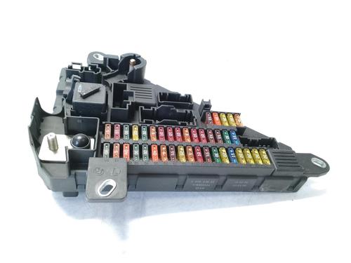 Used Fuse box BMW 5 (E60) 530 i (231 hp) 9518988