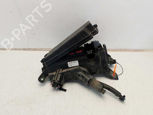 Used Fuse box Fuse box 38539317 38539317