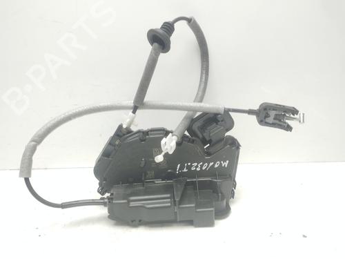 rear-left-lock-seat-ateca-kh7-khp-5ta839015e-2016-18128416 main image