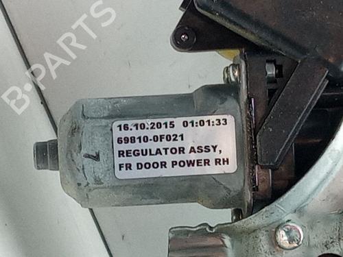 Front right window mechanism TOYOTA COROLLA Verso (ZER_, ZZE12_, R1_) 2.0 D-4D (CUR10_, CUR10R) | BP31161277C23 