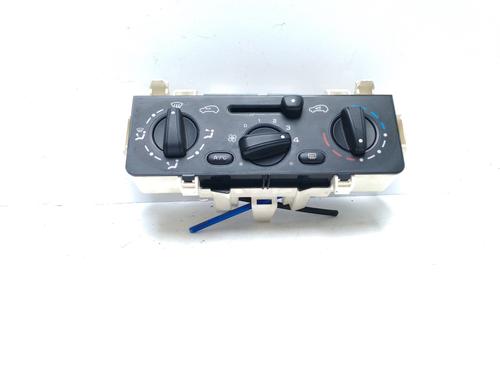 Used Climate control Climate control 17212737 17212737