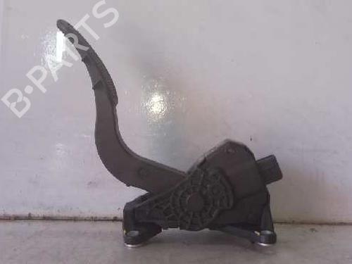 Used Pedal Pedal 9821024 9821024