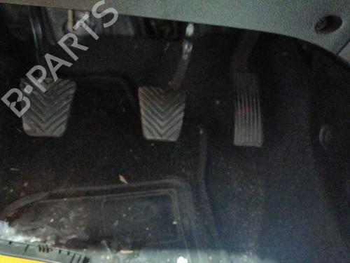 Used Pedal Pedal 37695819 37695819
