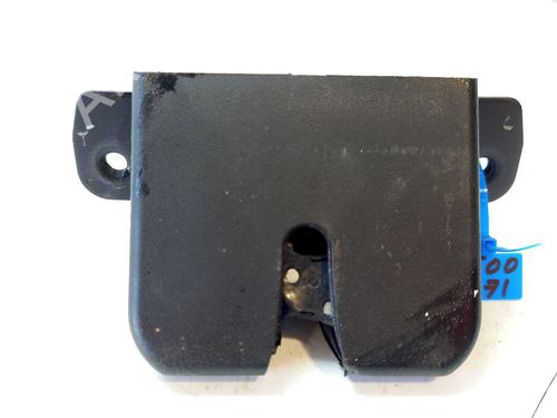 Tailgate lock KIA SPORTAGE IV (QL, QLE) 1.6 GDI | BP30755149C101