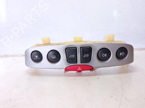 Used Switch Switch 9966312 9966312
