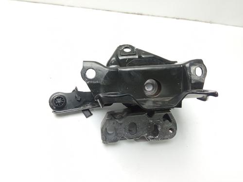 Engine mount TOYOTA YARIS (_P13_)  | BP12532643M89 