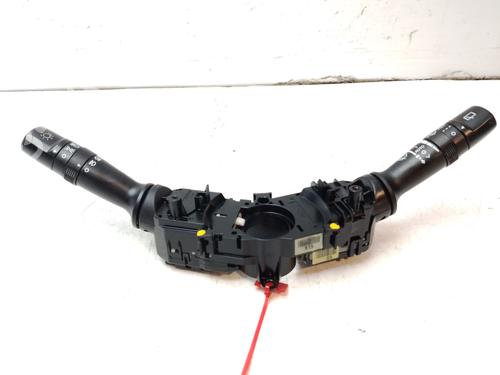 Switch KIA SORENTO II (XM) | BP31159132I30