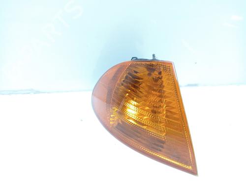 Used Right front indicator Right front indicator 16240218 16240218