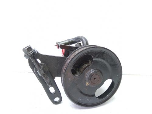 Used Steering pump Steering pump 17611038 17611038