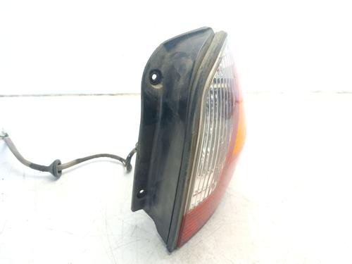 Right taillight HYUNDAI SANTA FÉ I (SM) 2.0 CRDi | BP29498732C35 