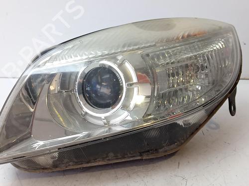 Lyskaster høyre SKODA FABIA I (6Y2) 1.4 TDI (75 hp) 30518492