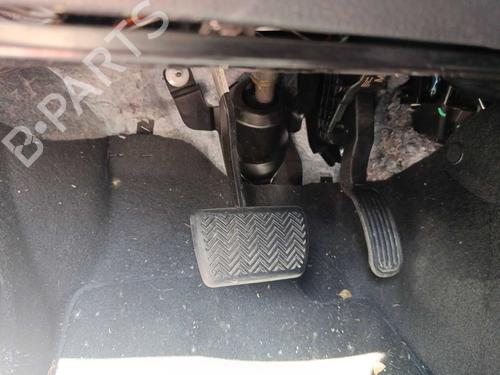 Used Break pedal Break pedal 37695421 37695421