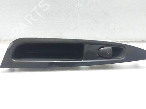 Used Right rear window switch Right rear window switch 9844302 9844302