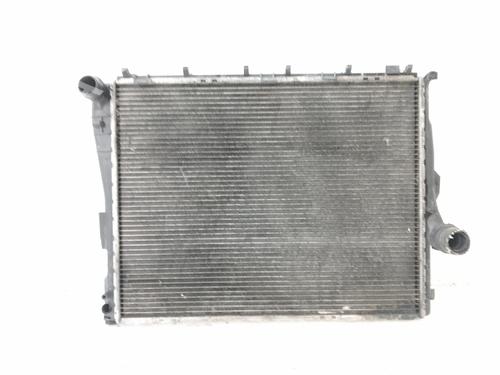 Used Water radiator Water radiator 20716735 20716735