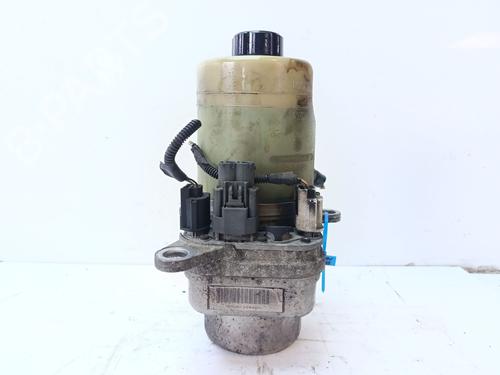 Used Steering pump Steering pump FORD FOCUS II (DA_, HCP, DP) 1.8 TDCi (115 hp) 33038615 33038615